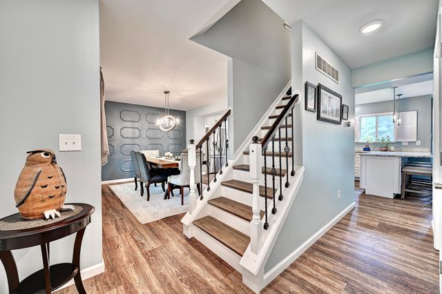 21 Thorne Hill Drive, Florence, KY 41042
