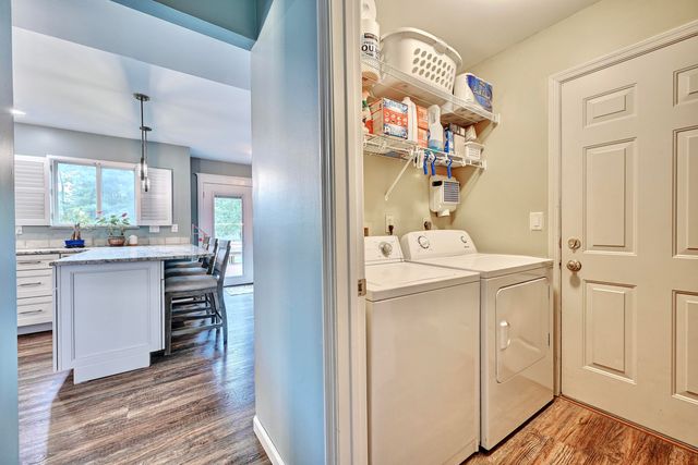 21 Thorne Hill Drive, Florence, KY 41042