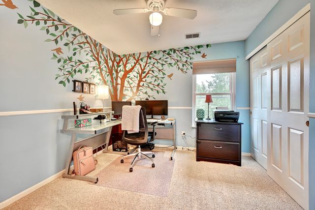 21 Thorne Hill Drive, Florence, KY 41042