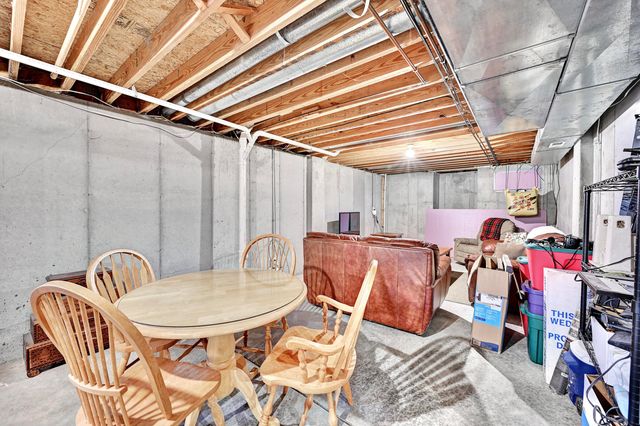 21 Thorne Hill Drive, Florence, KY 41042