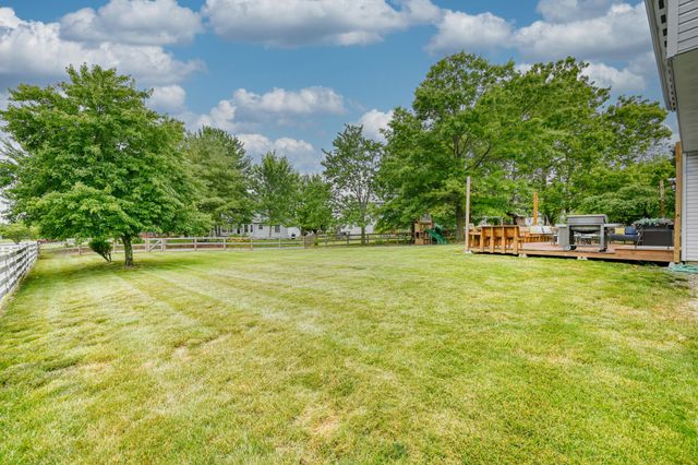 21 Thorne Hill Drive, Florence, KY 41042