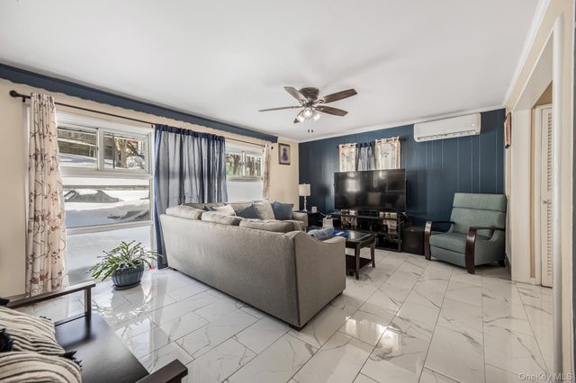 90 Mountaindale Road, Yonkers, NY 10710