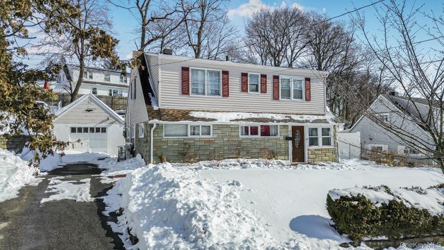 90 Mountaindale Road, Yonkers, NY 10710