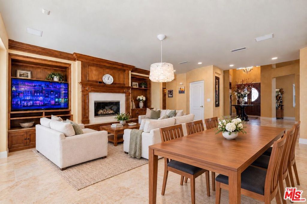 20264 Via Galileo, Porter Ranch, CA 91326 — photo 4