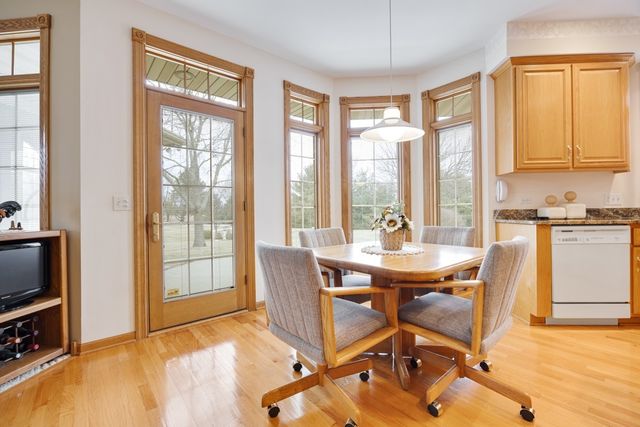 14N850 Engel Road, Hampshire, IL 60140