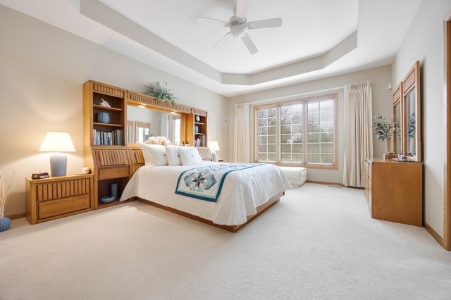 14N850 Engel Road, Hampshire, IL 60140