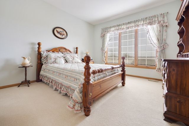 14N850 Engel Road, Hampshire, IL 60140