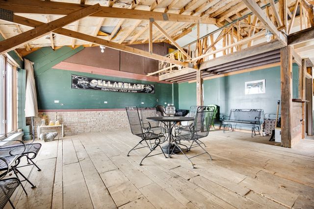 14N850 Engel Road, Hampshire, IL 60140