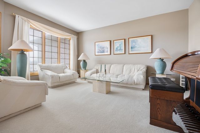 14N850 Engel Road, Hampshire, IL 60140