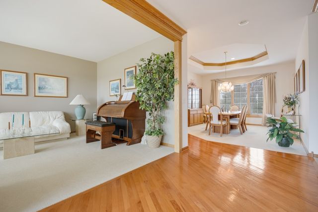 14N850 Engel Road, Hampshire, IL 60140