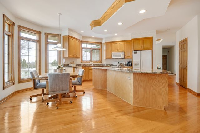 14N850 Engel Road, Hampshire, IL 60140