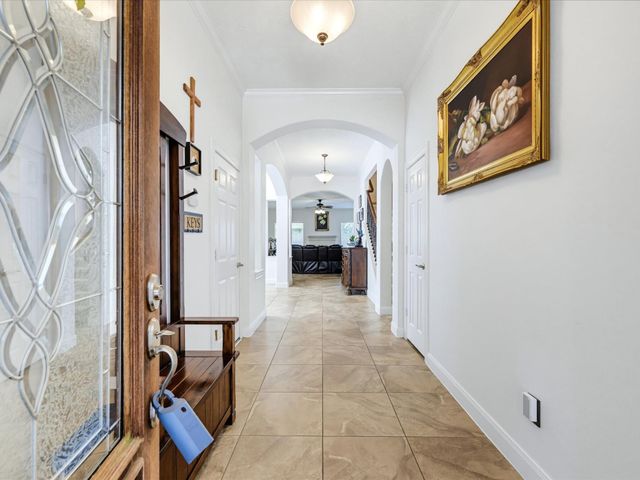 2521 Twisting Pine Court, Houston, TX 77345