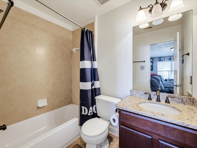 2521 Twisting Pine Court, Houston, TX 77345