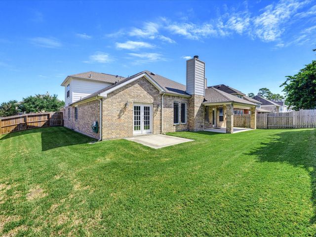 2521 Twisting Pine Court, Houston, TX 77345