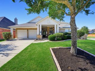 2521 Twisting Pine Court, Houston, TX 77345