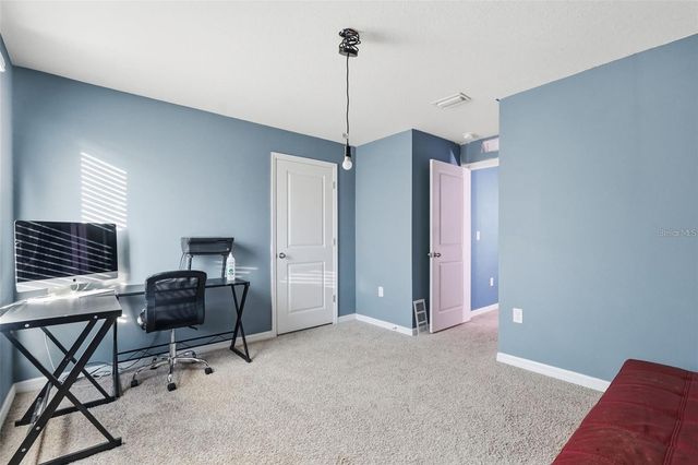 7811 DAVIE RAY DRIVE, Zephyrhills, FL 33540