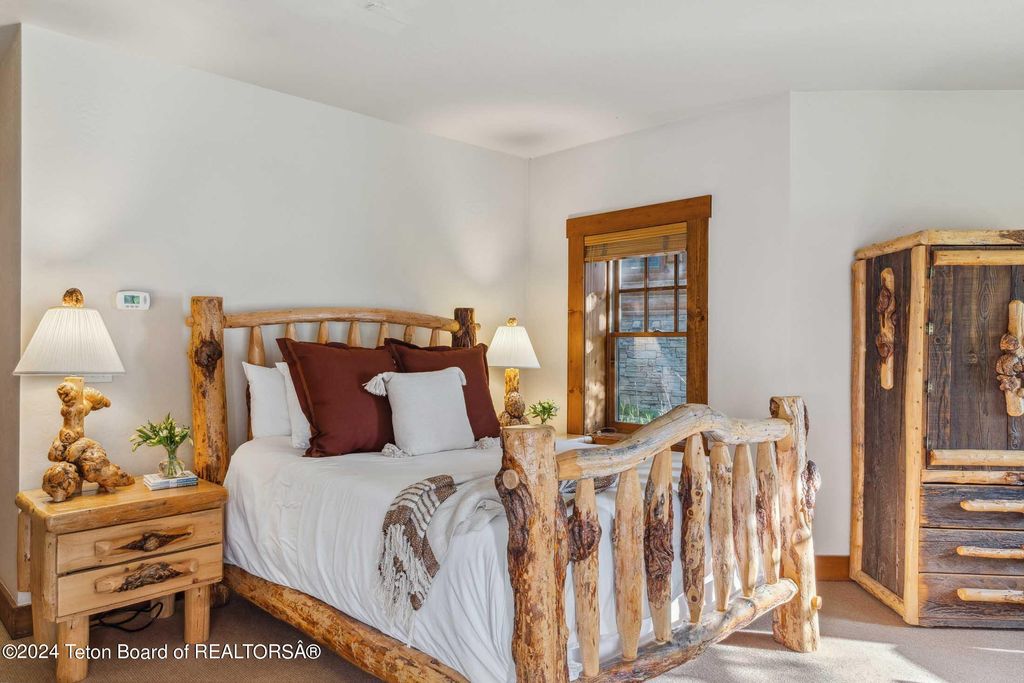 7592 OBSIDIAN Road, Teton Village, WY 83025 photo 23