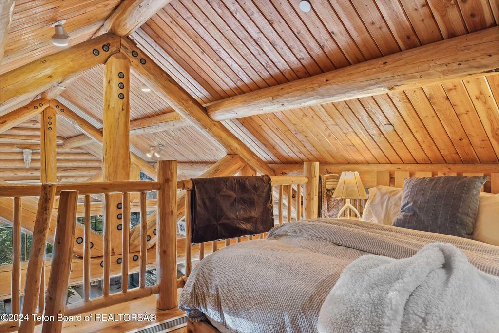 7592 OBSIDIAN Road, Teton Village, WY 83025 photo 32