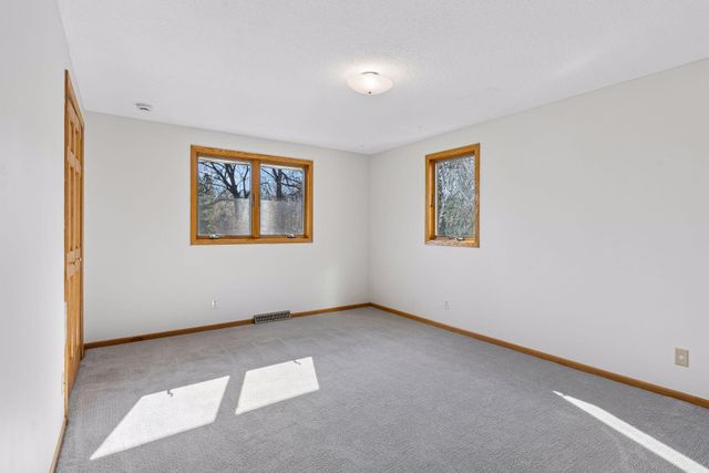 1120 Vagabond Lane N, Plymouth, MN 55447