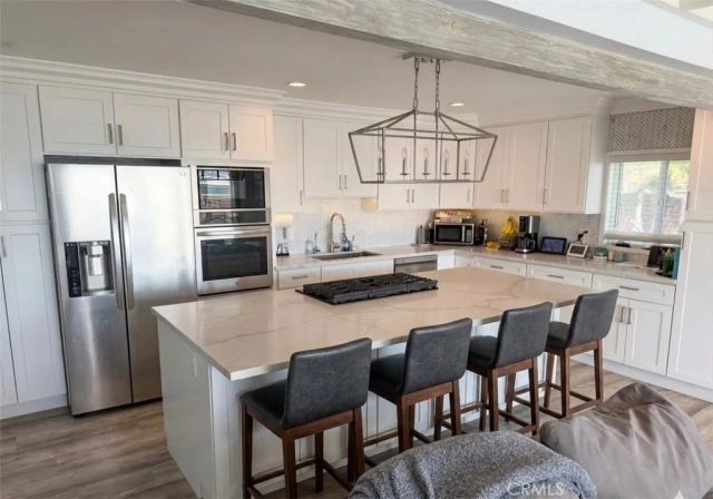 1216 Ocean, Seal Beach, CA 90740