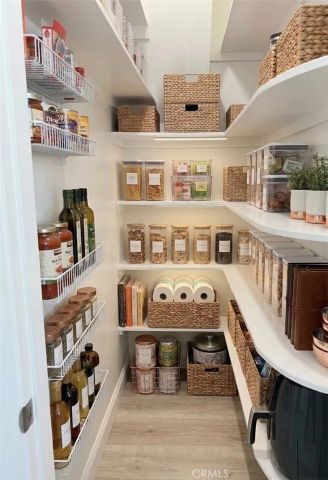 1216 Ocean, Seal Beach, CA 90740