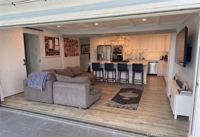 1216 Ocean, Seal Beach, CA 90740