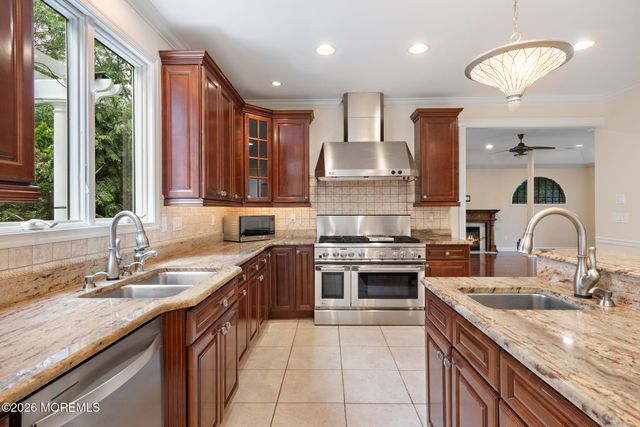 34 Northwoods Road, Ocean Twp, NJ 07712