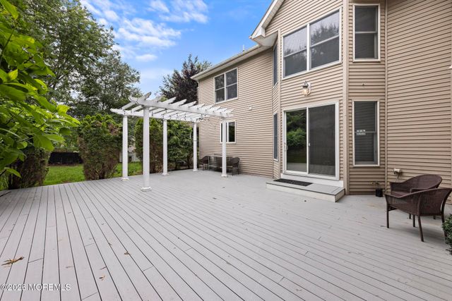 34 Northwoods Road, Ocean Twp, NJ 07712