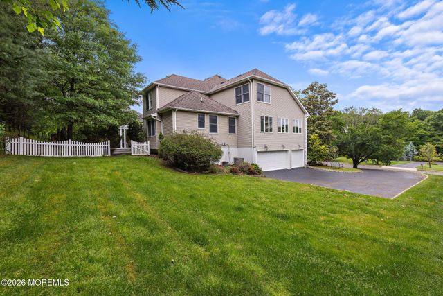 34 Northwoods Road, Ocean Twp, NJ 07712