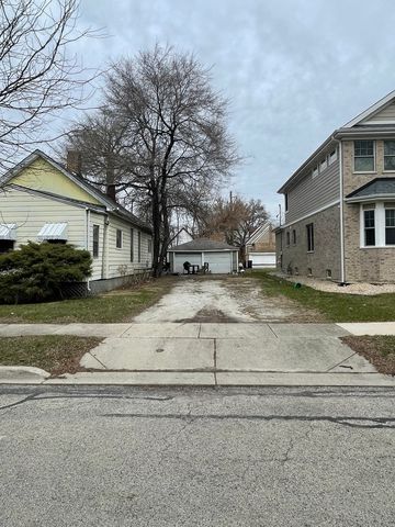 311 E Franklin Avenue, La Grange, IL 60525