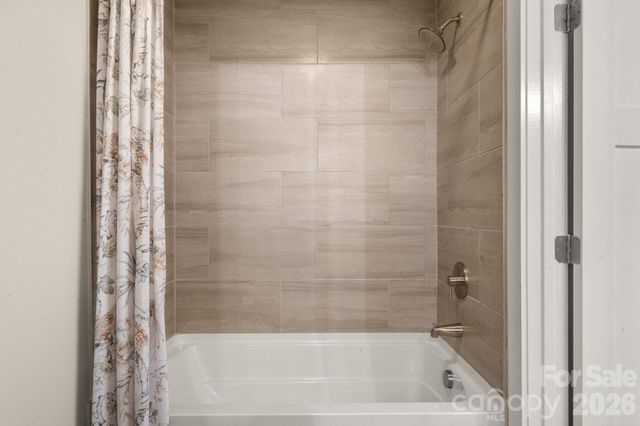 7261 Bay Ridge Drive, Denver, NC 28037