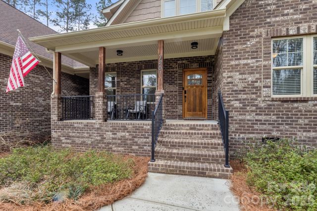 7261 Bay Ridge Drive, Denver, NC 28037