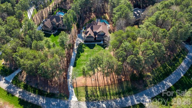 7261 Bay Ridge Drive, Denver, NC 28037