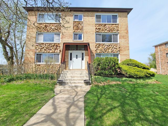 2 Paxos Drive 1W, Palos Hills, IL 60465