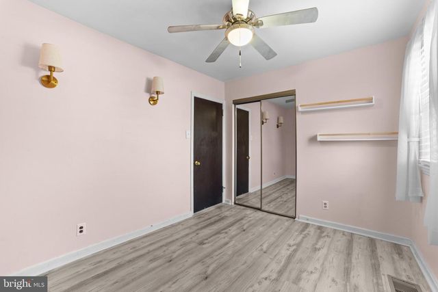 319 S COLES AVE, Maple Shade, NJ 08052