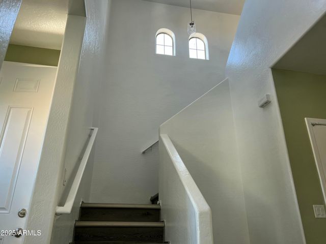 2679 E Chester Drive, Chandler, AZ 85286