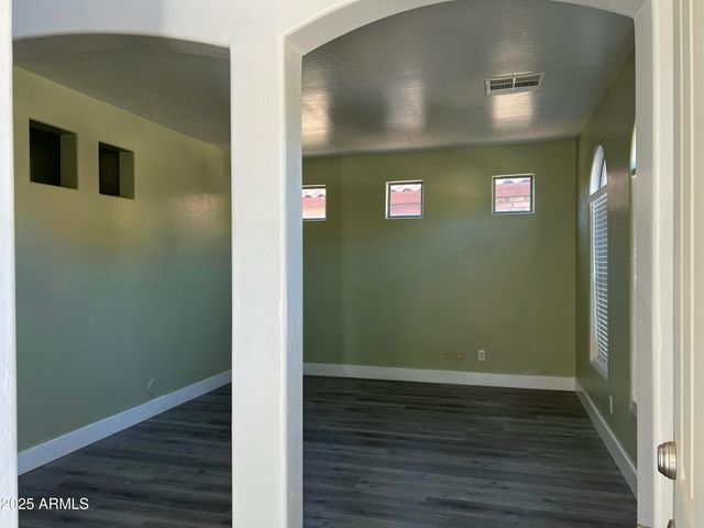 2679 E Chester Drive, Chandler, AZ 85286