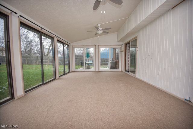 17134 Rabbit Run Drive, Strongsville, OH 44136