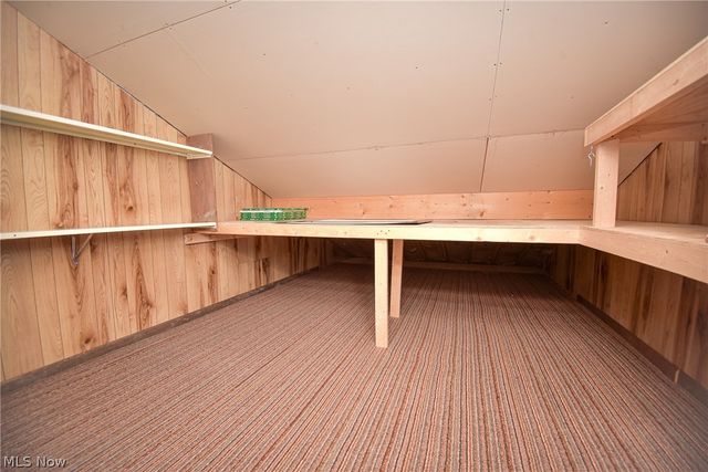 17134 Rabbit Run Drive, Strongsville, OH 44136