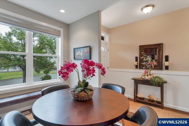3161 Elliot St NW, Salem, OR 97304