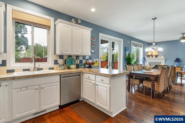 3161 Elliot St NW, Salem, OR 97304