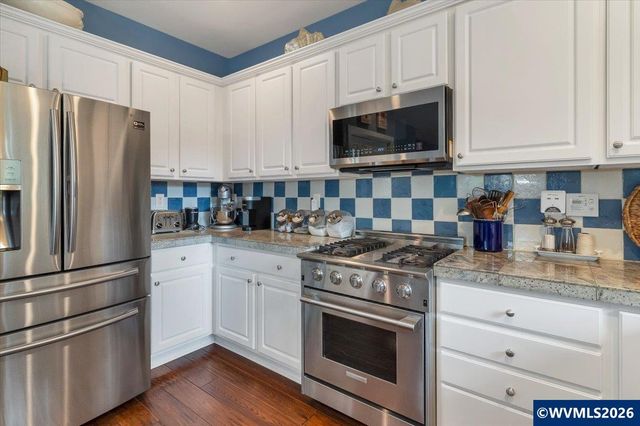3161 Elliot St NW, Salem, OR 97304