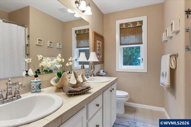 3161 Elliot St NW, Salem, OR 97304
