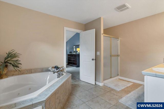 3161 Elliot St NW, Salem, OR 97304