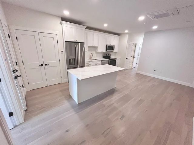120 Emerson St 3, Boston, MA 02127