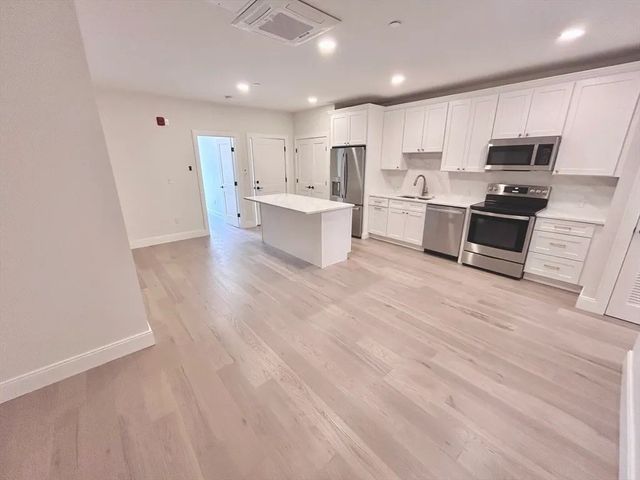 120 Emerson St 3, Boston, MA 02127