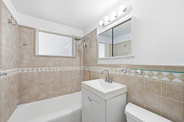 2549 Flamingo Lane, Fort Lauderdale, FL 33312