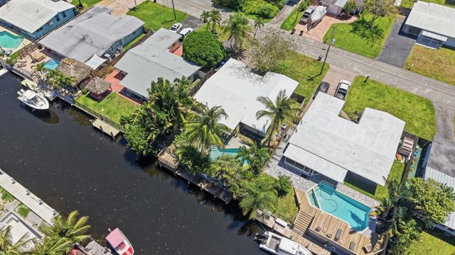 2549 Flamingo Lane, Fort Lauderdale, FL 33312