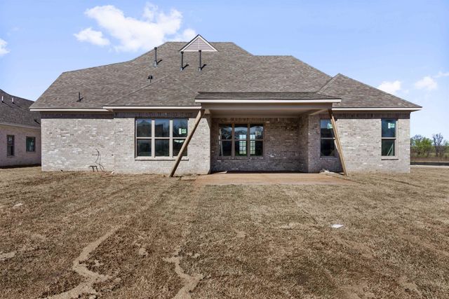 5330 BUTTERCUP LN, Lakeland, TN 38002