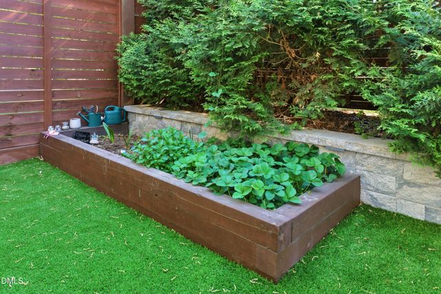 701 Catawba Street, Raleigh, NC 27609